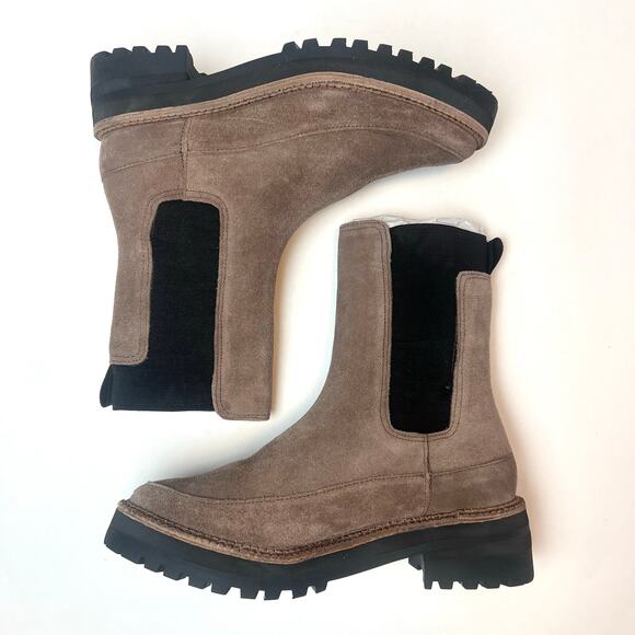 NEW Kaanas Women's Belgrade Chelsea Boots Suede Booties Brown Size 5 - Picture 7 of 10